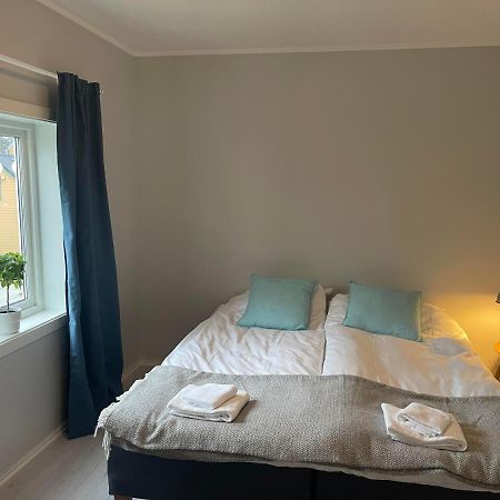 Romslig Leilighet Sentralt I Svolvaer Sentrum 外观 照片