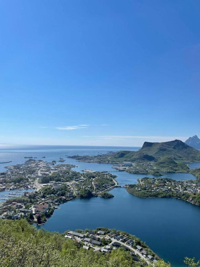 Romslig Leilighet Sentralt I Svolvaer Sentrum 外观 照片